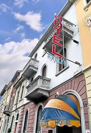 Hotel Rallye Milano Exteriör bild