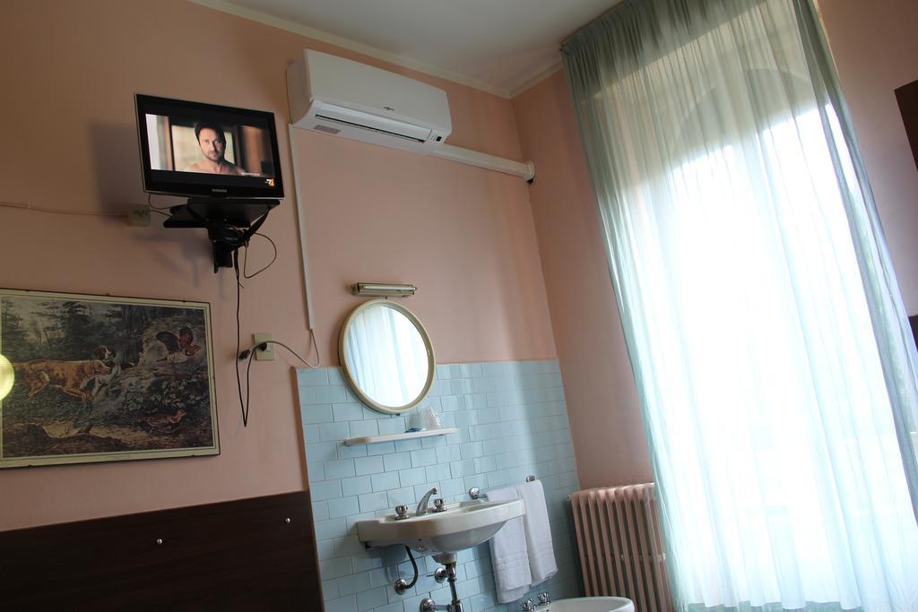 Hotel Rallye Milano Exteriör bild